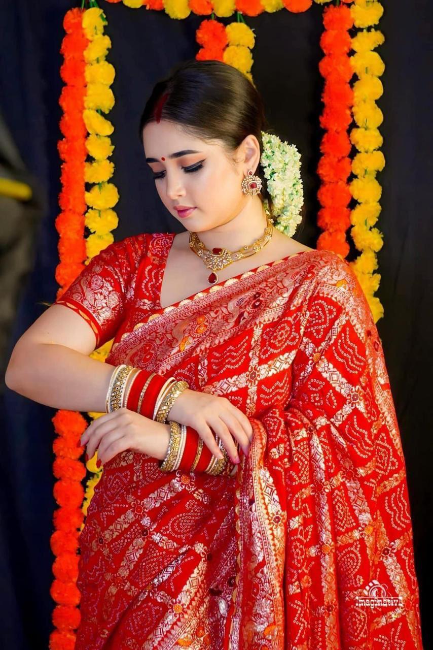 Red Bhandhej Weaving Banarasi Silk Saree with Rich Zari Border