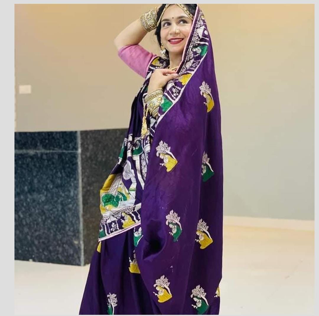 Purple Rajasthani Lady Print Saree – Traditional Art Silk Saree